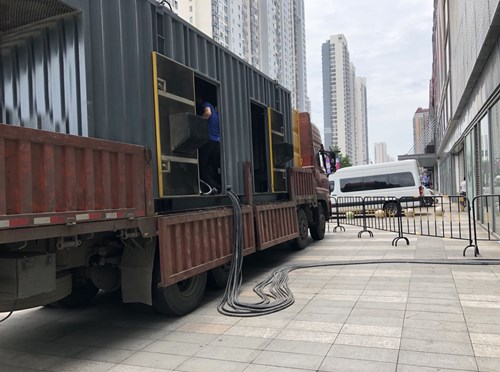 马山柴油发电机空气滤清器在不同季节的更换周期是否有差异？